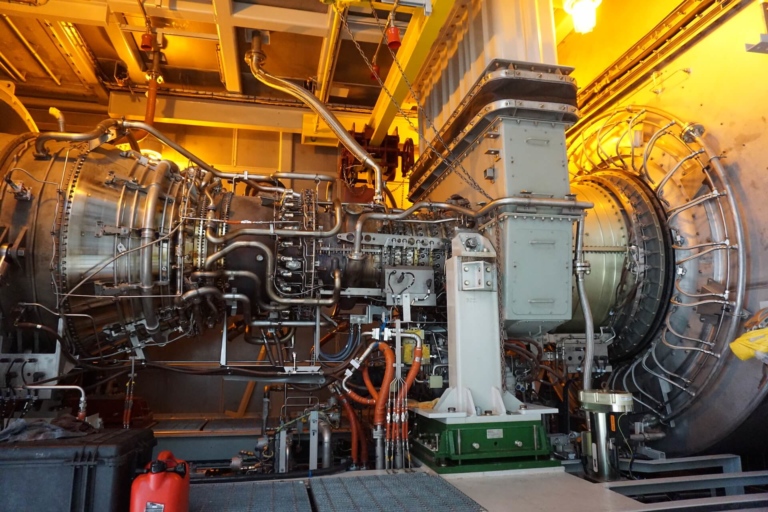 La turbine Saint Pierre, production d'électricité à base de bioéthanol, Albioma