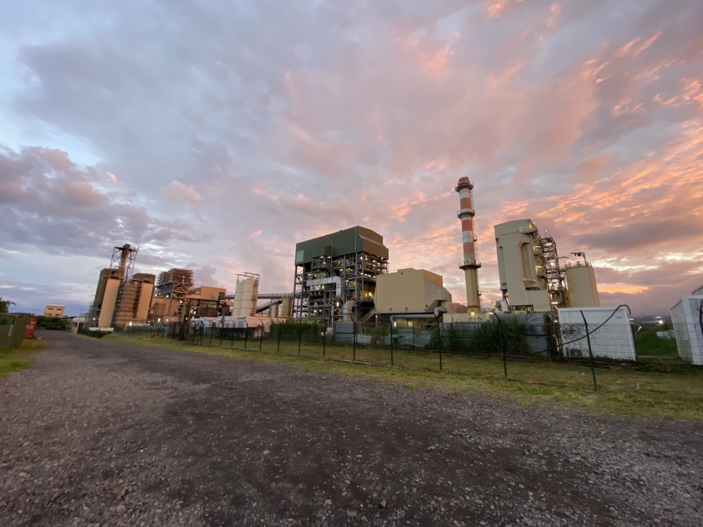 Vers la fin du charbon : <br>Bois-Rouge et Le Gol passent au <br>100 % biomasse