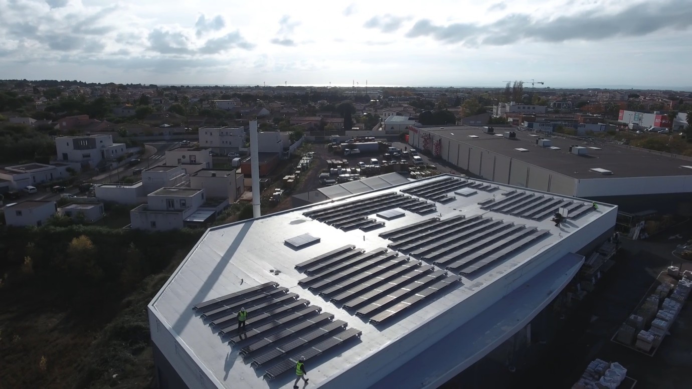 Centrale solaire Mr Bricolage à Agde